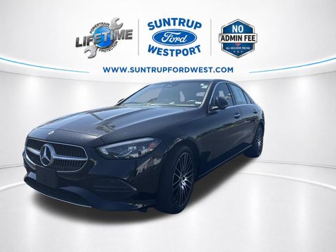 Used 2025 Mercedes-Benz C 300 Sedan w/ Winter Package image 2