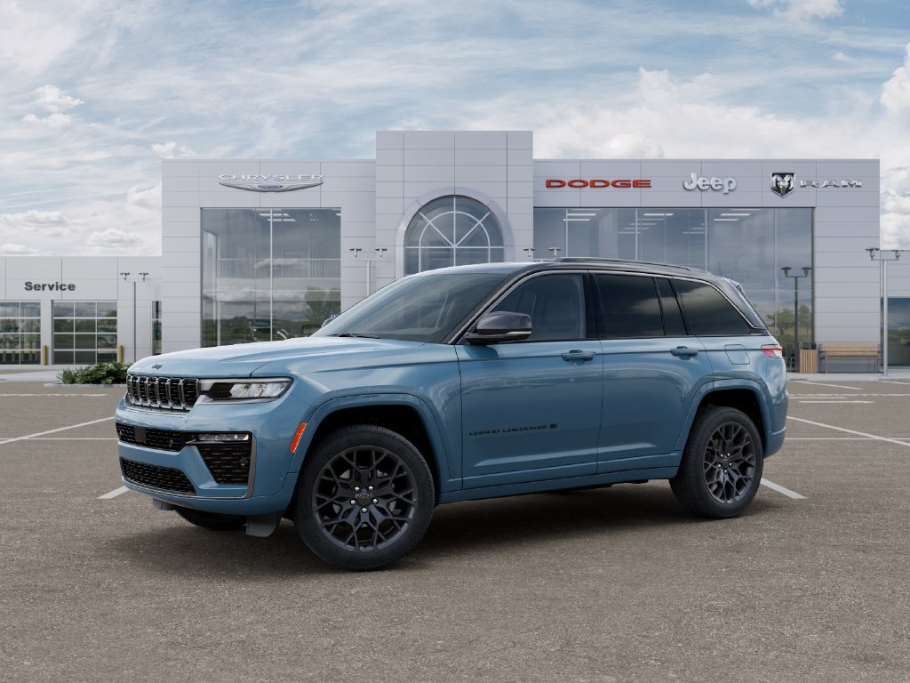New 2027 Jeep Grand Cherokee Summit AWD/4WD image 2