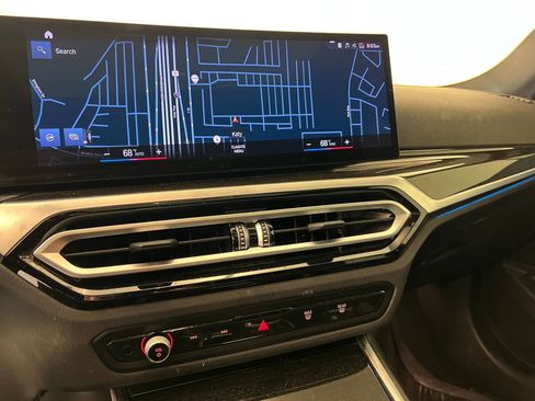 Used 2023 BMW 330e 330e w/ Convenience Package image 27