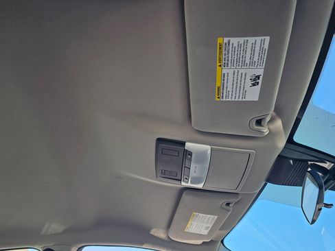 Used 2025 Nissan Altima 2.5 SV image 8