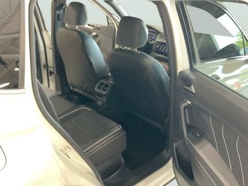 Used 2024 Volkswagen Tiguan SEL R-Line AWD/4WD image 17