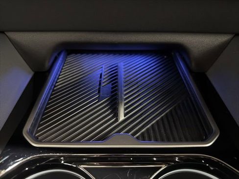 Used 2026 BMW 530i xDrive image 37