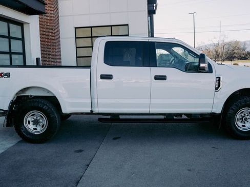 Used 2021 Ford F350 XLT w/ XLT Value Package AWD/4WD image 10