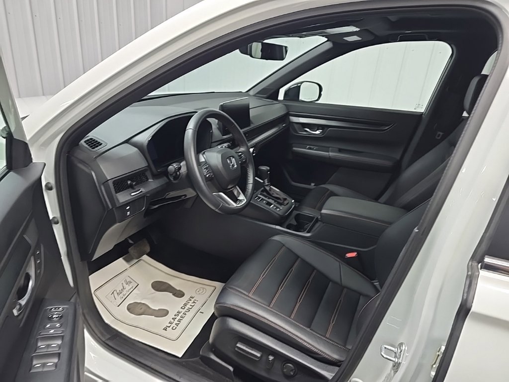 Used 2025 Honda CR-V Sport-L image 29