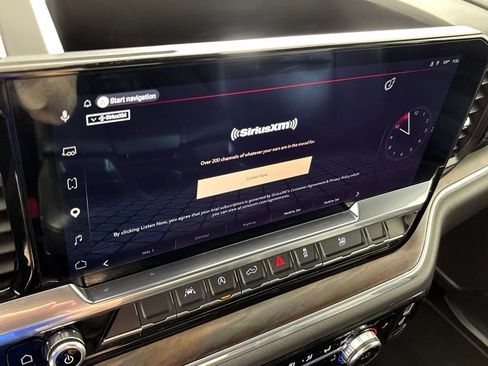 Certified 2025 GMC Sierra 1500 SLT AWD/4WD image 45