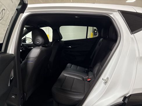 New 2026 Buick Envista Sport Touring w/ Convenience I Package FWD image 22