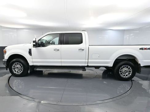 Used 2022 Ford F250 XLT w/ XLT Premium Package image 11