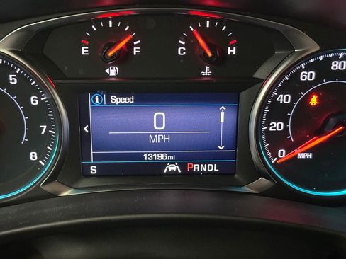 Used 2022 Chevrolet Equinox LT image 10