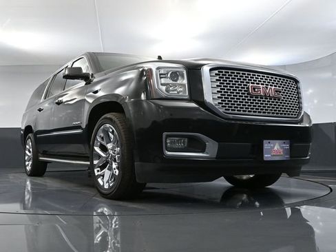 Used 2016 GMC Yukon XL Denali w/ Open Road Package image 64