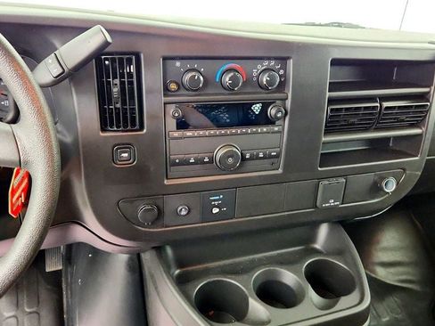 Used 2025 GMC Savana 2500 w/ Driver Convenience Package RWD image 14