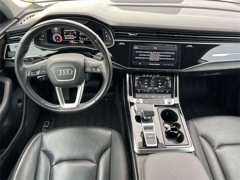 Used 2023 Audi Q8 Premium w/ Convenience Package image 13