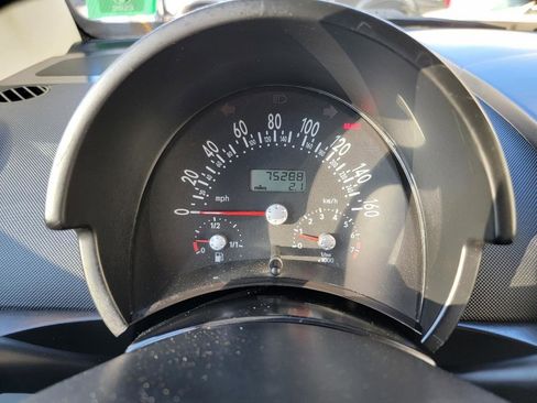 Used 2004 Volkswagen Beetle GLS FWD image 39