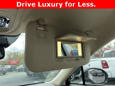 Used 2022 Lincoln Corsair AWD w/ Premium Package image 27