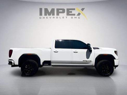 Used 2021 GMC Sierra 2500 AT4 w/ AT4 Premium Plus Package AWD/4WD image 6