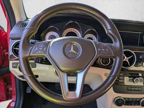 Used 2015 Mercedes-Benz GLK 350 2WD image 12