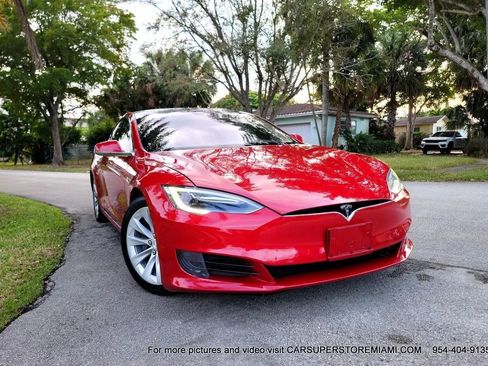 Used 2016 Tesla Model S 70D AWD/4WD image 23