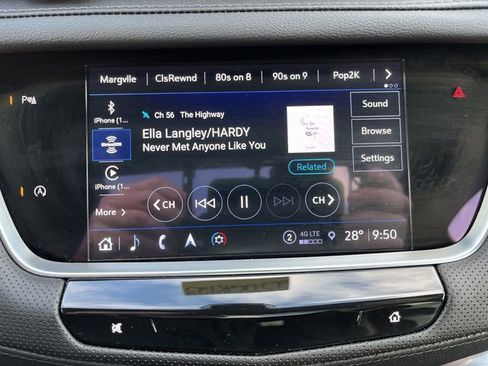 New 2025 Cadillac XT5 Premium Luxury image 13