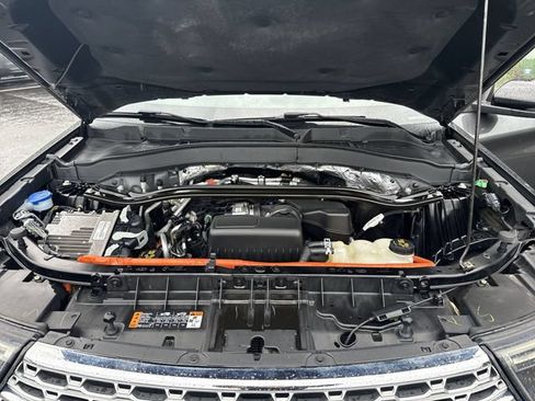 Used 2020 Ford Explorer Limited w/ Hybrid Equipment Group 310A AWD/4WD image 26