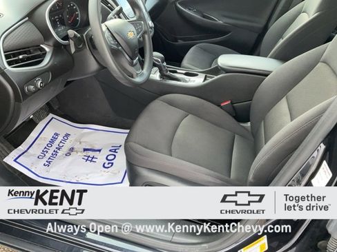 Used 2023 Chevrolet Malibu LS w/ Driver Confidence Package image 18