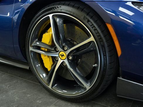 Used 2022 Ferrari 296 GTB RWD image 18