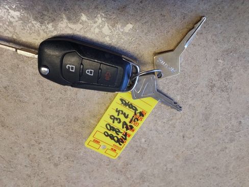 Used 2020 Ford F250 XL w/ Power Equipment Group image 22