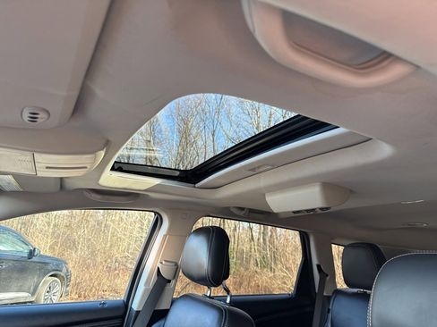 Used 2017 Dodge Journey Crossroad w/ Popular Equipment Group image 14