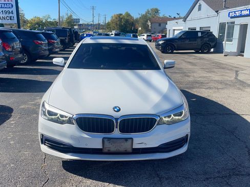 Used 2019 BMW 530e xDrive image 7