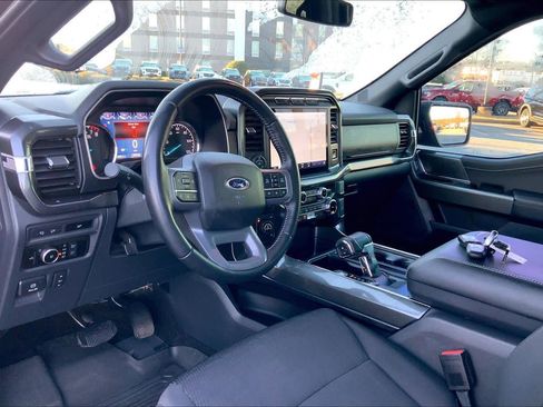 Used 2022 Ford F150 XLT w/ Equipment Group 302A High image 15