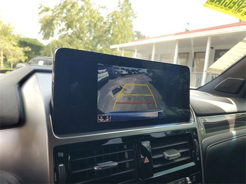 Used 2023 Lexus GX 460 Premium w/ Premium Package image 21