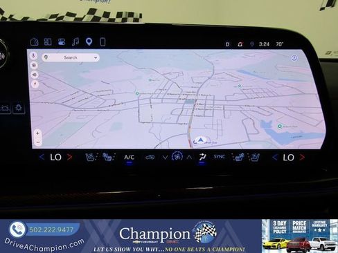 Used 2024 Chevrolet Traverse RS w/ LPO, Floor Liner Package AWD/4WD image 7