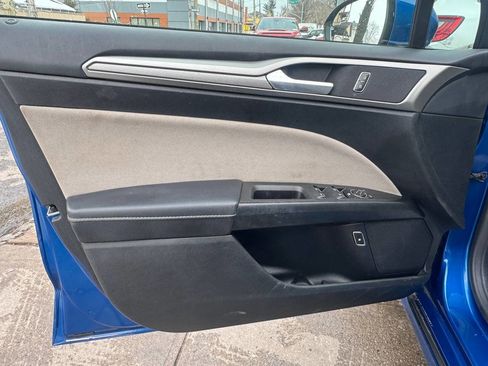 Used 2017 Ford Fusion S image 23