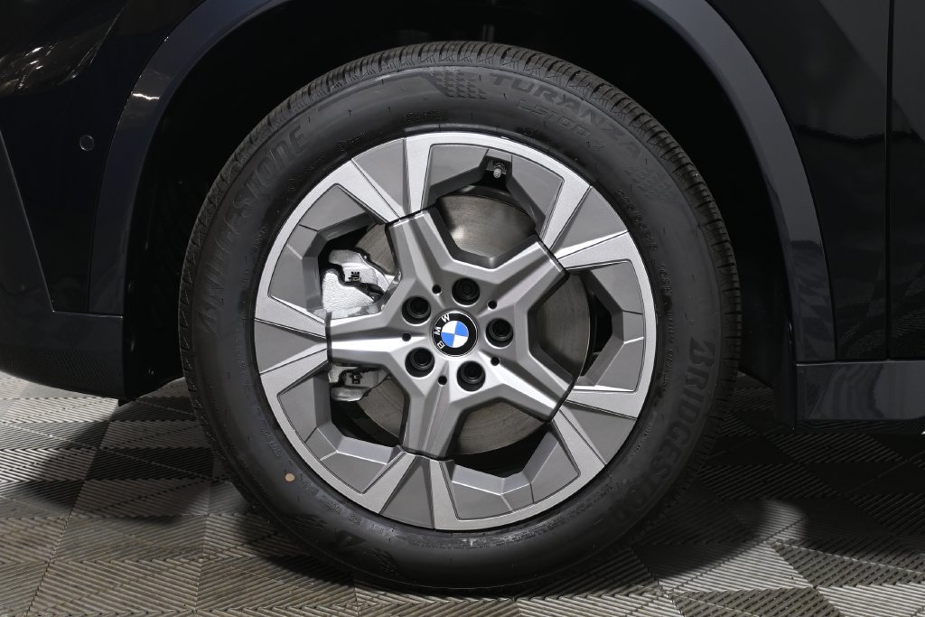 Used 2026 BMW X1 xDrive28i w/ Convenience Package AWD/4WD image 12