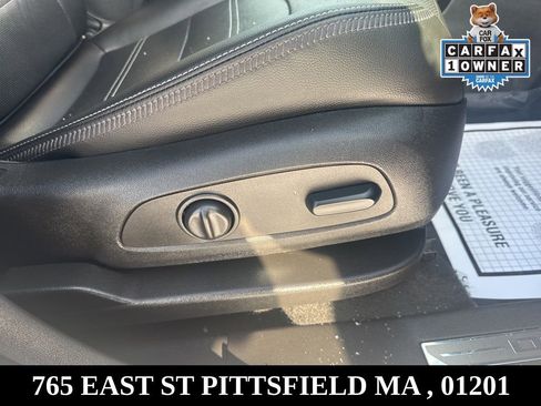 Used 2023 GMC Terrain Denali w/ Denali Premium Package image 19