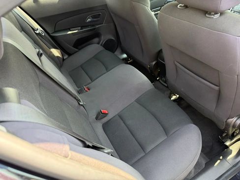 Used 2014 Chevrolet Cruze LT FWD image 30