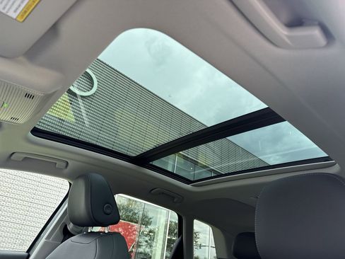 New 2026 Audi Q3 quattro 2.0T AWD/4WD image 17