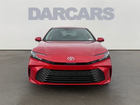 Used 2025 Toyota Camry LE FWD image 2