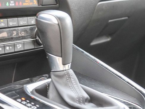 Used 2023 MAZDA CX-9 Touring image 22