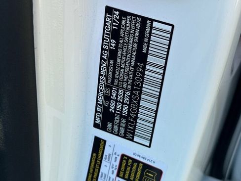 Used 2025 Mercedes-Benz E 350 Sedan image 37