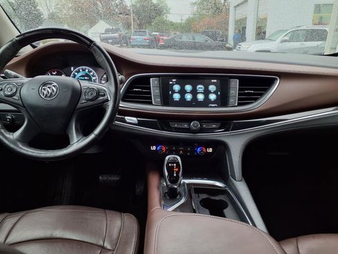 Used 2019 Buick Enclave Avenir w/ Avenir Technology Package image 5