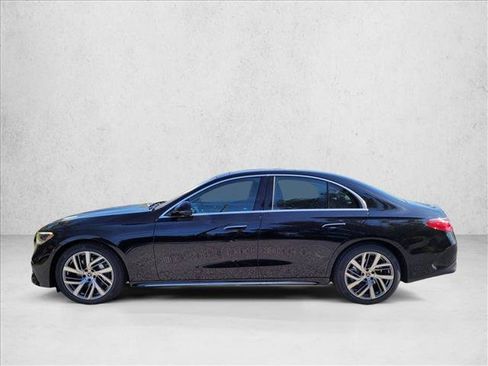 Used 2026 Mercedes-Benz E 350 Sedan image 5