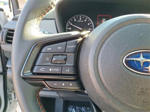 Used 2025 Subaru Crosstrek 2.5i Limited w/ Crosstrek Mirror Package image 21