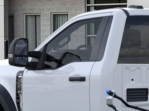 New 2026 Ford F550 XL image 49