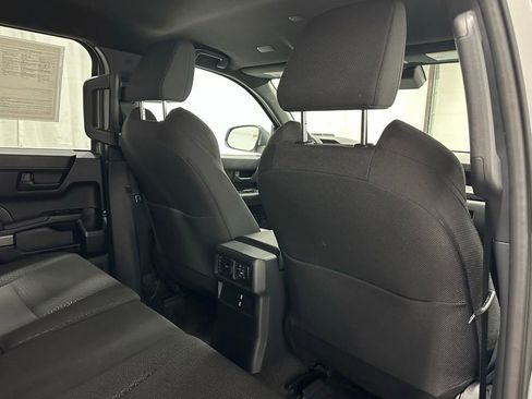 Used 2025 Toyota 4Runner SR5 AWD/4WD image 54