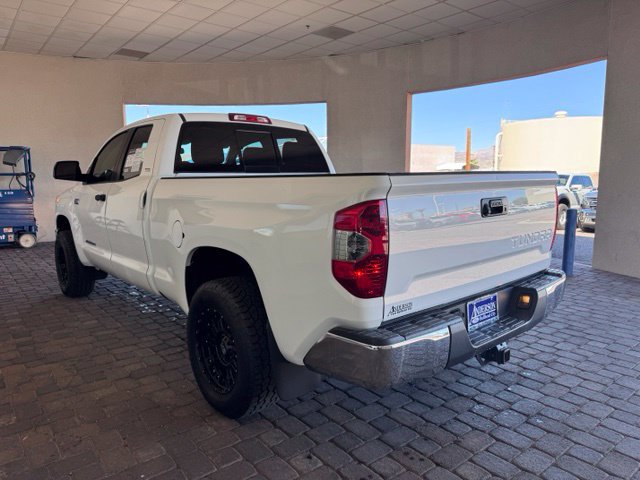 Used 2014 Toyota Tundra SR5 w/ SR5 Upgrade Package RWD image 3