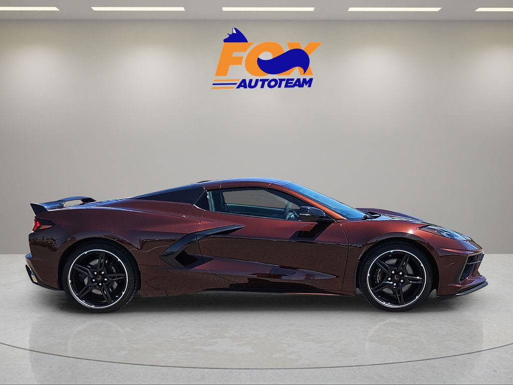 Used 2022 Chevrolet Corvette Stingray Premium Conv w/ Z51 Performance Package RWD image 5