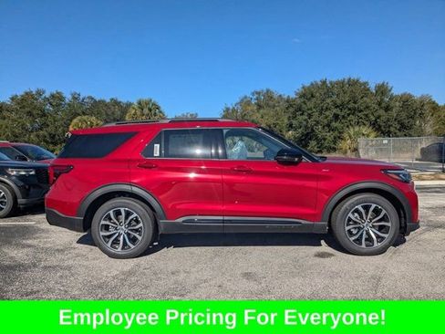 New 2026 Ford Explorer ST-Line RWD image 4