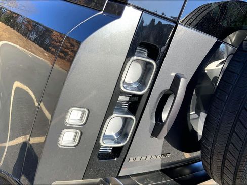 Used 2021 Land Rover Defender 90 X image 26