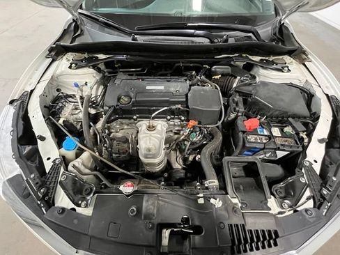 Used 2016 Honda Accord Sport image 27