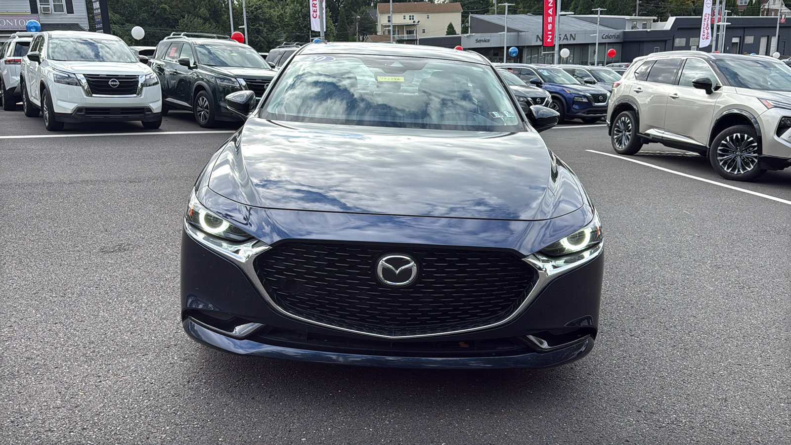 Used 2020 MAZDA MAZDA3 Sedan w/ Premium Package FWD image 2