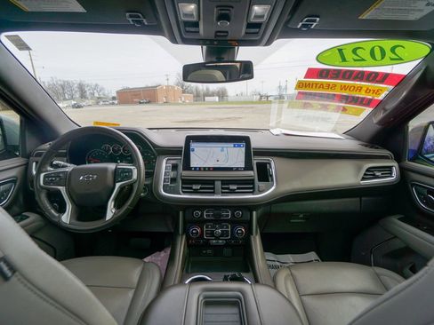 Used 2021 Chevrolet Tahoe Z71 w/ Rear Media and Nav Package image 30